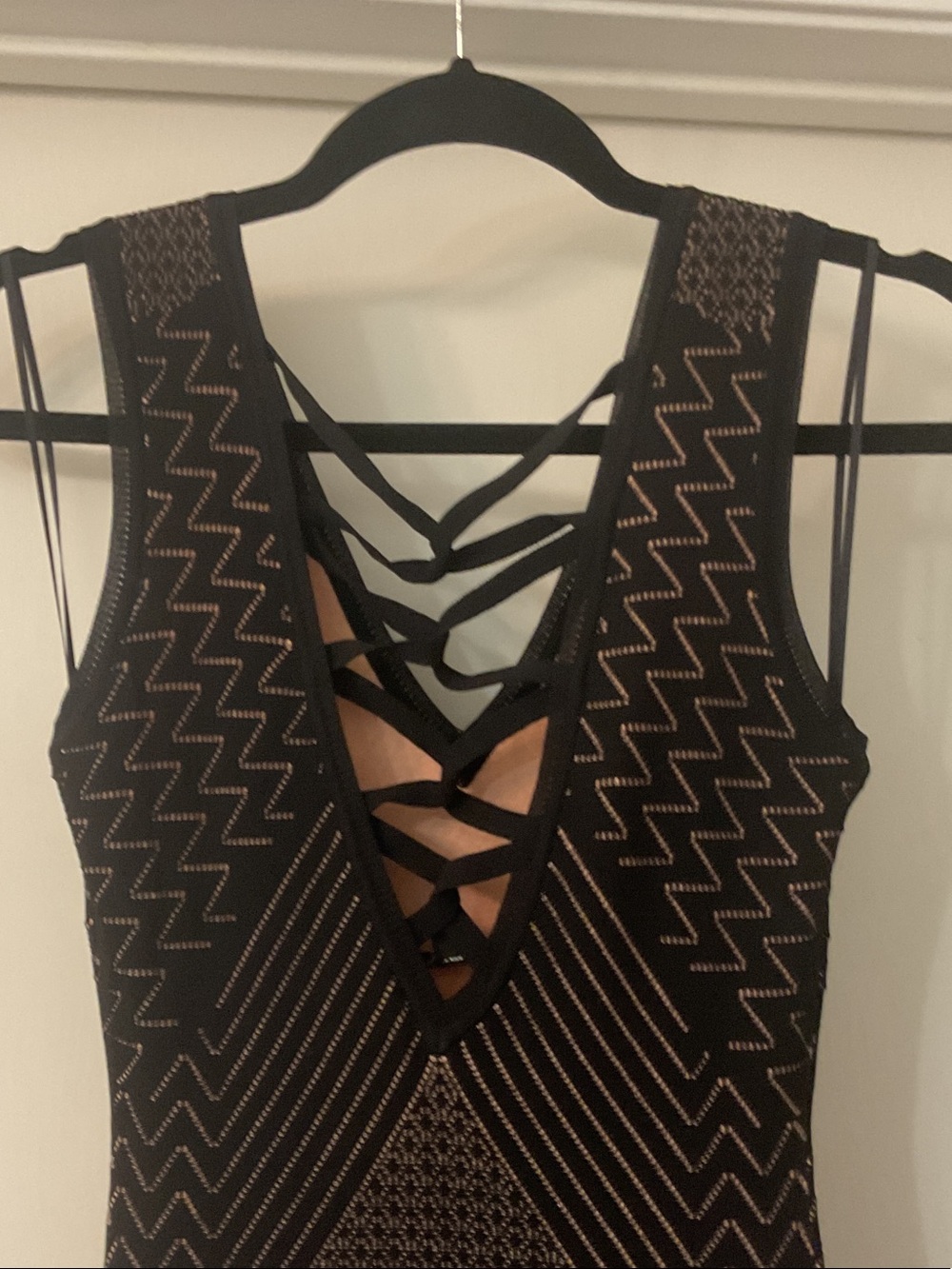 Guess Black Strappy V-Neck Bodycon Mini Dress - Picture 4 of 5